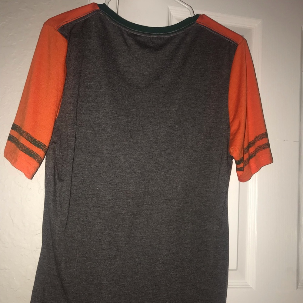 Hurricanes Tee - Picture 2 of 3